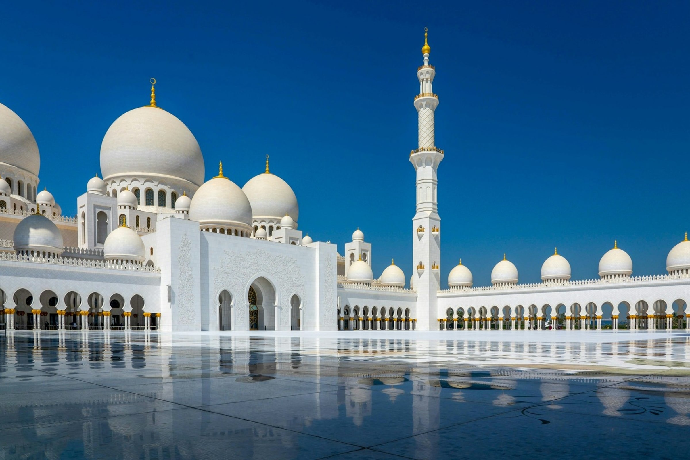 Sheikh Zayed Grand Mosque Experience